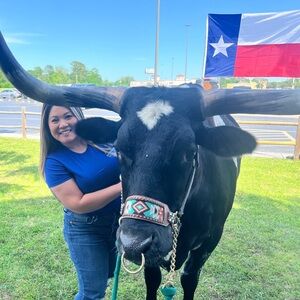 Meet your Posher, Steph